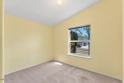 7621 Diamond Pointe Way, Reno, NV 89506 - Photo 22