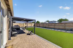 731 Roberts Crk Dr, Dayton, NV 89403 - Photo 36