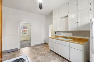 128 Keystone Ave, Reno, NV 89503 - Photo 14