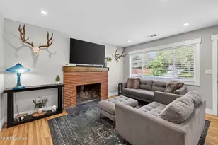 1440 Mark Twain Ave, Reno, NV 89509 - Photo 6