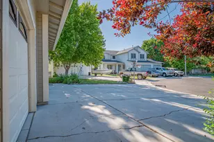 1372 Petar Ln, Gardnerville, NV 89410 - Photo 4