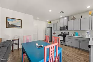 1570 Granary Park Ave, Sparks, NV 89436 - Photo 10