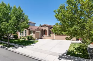 6049 Axis Dr, Sparks, NV 89436 - Photo 6