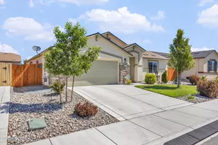 1140 Banner Peak Dr, Carson City, NV 89701 - Photo 4