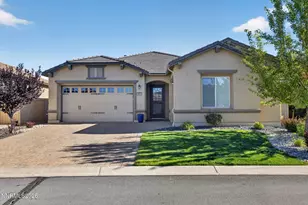 3055 Show Jumper Ln, Reno, NV 89521 - Photo 2