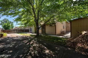 2030 Woodhaven Ln, Sparks, NV 89434 - Photo 32