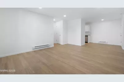 2085 Highview Court #APT 1, Reno, NV 89512 - Photo 4