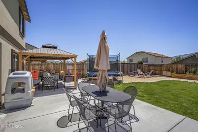 8941 Quail Falls Drive, Reno, NV 89506 - Photo 18