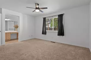 2890 Royal Sage Ct, Reno, NV 89503 - Photo 20