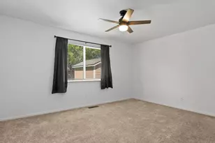2890 Royal Sage Ct, Reno, NV 89503 - Photo 18