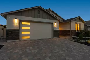 11197 Grazing Cattle Ln, Reno, NV 89521 - Photo 4
