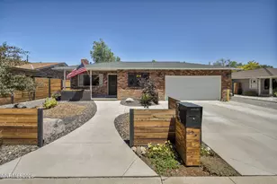 275 Hillcrest Dr, Reno, NV 89509 - Photo 2
