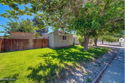 1920 11th Street, Sparks, NV 89431 - Photo 4