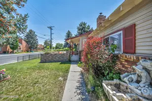 1852 Mountain St, Carson City, NV 89703 - Photo 44