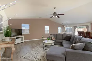 832 Laca St, Dayton, NV 89403 - Photo 4