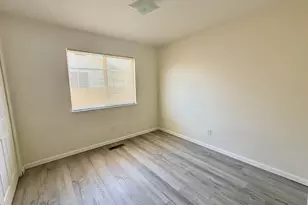 310 Emigrant Wy, Fernley, NV 89408 - Photo 12