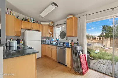 8419 Sopwith Boulevard, Reno, NV 89506 - Photo 10