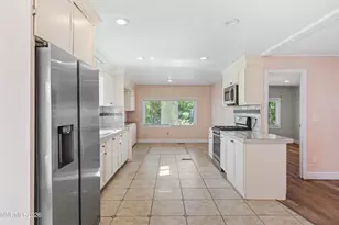 5670 Lupin Dr, Sun Valley, NV 89433 - Photo 14