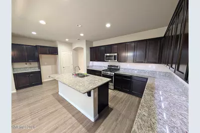 180 Walnut Drive, Fernley, NV 89408 - Photo 6