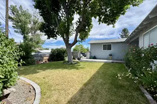 380 Circle Dr, Winnemucca, NV 89445 - Photo 2
