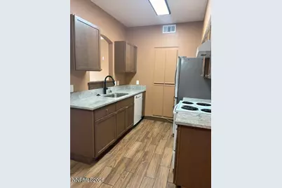 6850 Sharlands Avenue #F1029, Reno, NV 89523 - Photo 12