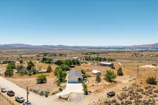 10400 Adobe Dr, Reno, NV 89508 - Photo 56