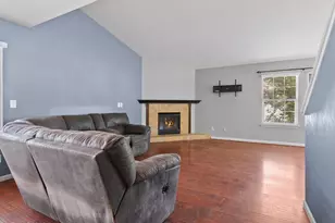 1358 White Bluffs Cir, Fernley, NV 89408 - Photo 10