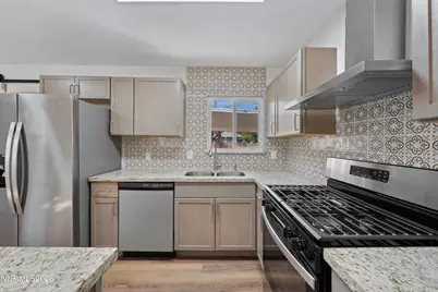 710 L Street, Sparks, NV 89431 - Photo 14