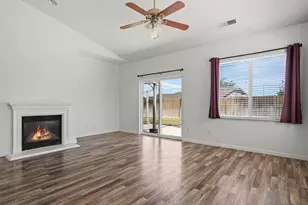 280 Fallen Leaf Ln, Fernley, NV 89408 - Photo 8