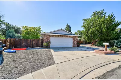 3067 Chollar Circle, Sparks, NV 89434 - Photo 2