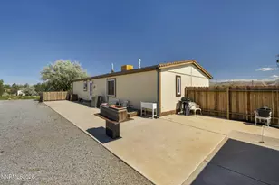 2290 E Cougar St, Silver Springs, NV 89429 - Photo 8
