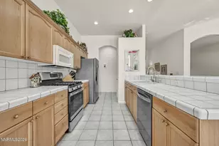 7916 Del Fuego Dr, Sparks, NV 89436 - Photo 8