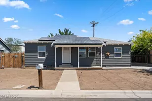 815 N Maddux Dr, Reno, NV 89512 - Photo 2