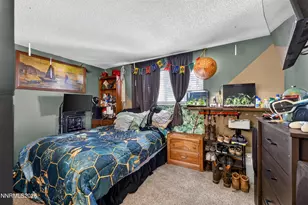 185 E Surge St, Reno, NV 89506 - Photo 10