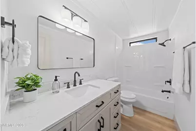 17585 Fantail Street, Reno, NV 89508 - Photo 8