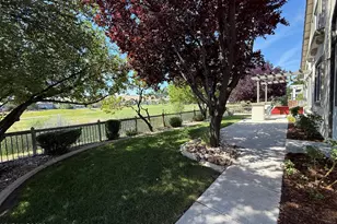 6756 Cinnamon Dr, Sparks, NV 89436 - Photo 4