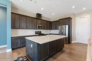 7383 Rustic Sky Dr, Sparks, NV 89436 - Photo 12