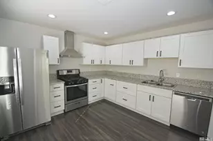 626 Valley Rd, Reno, NV 89512 - Photo 2