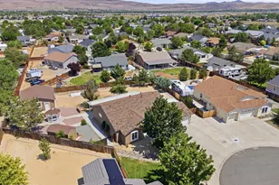 24 Sharp Springs Ct, Spanish Springs, NV 89436 - Photo 6