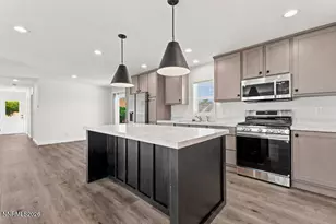 5425 Flora Way, Sun Valley, NV 89433 - Photo 8