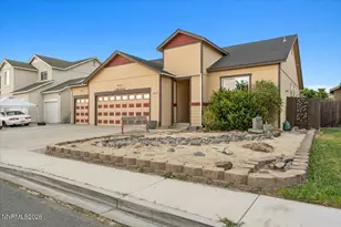 1351 Shadow Ln, Fernley, NV 89408 - Photo 2