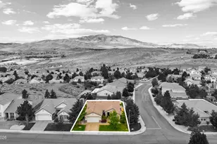 7845 Opal Bluff Dr, Reno, NV 89506 - Photo 36