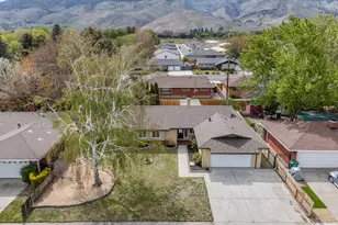 904 Saratoga Way, Carson City, NV 89703 - Photo 4