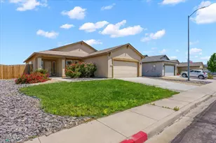 172 Walnut Dr, Fernley, NV 89408 - Photo 1