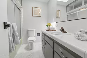 196 Meadow Ln, Stateline, NV 89449 - Photo 50