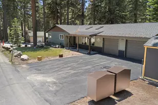 196 Meadow Ln, Stateline, NV 89449 - Photo 2
