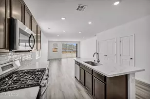 810 Kess Way, Reno, NV 89506 - Photo 4