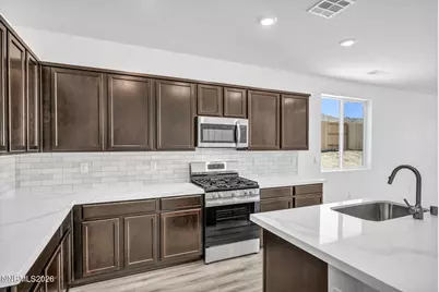 810 Kess Way #Lot 18, Reno, NV 89506 - Photo 2