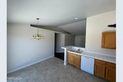 2136 Fort Bridger Road, Fernley, NV 89408 - Photo 6
