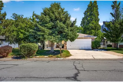 1055 Curti Drive, Reno, NV 89502 - Photo 2